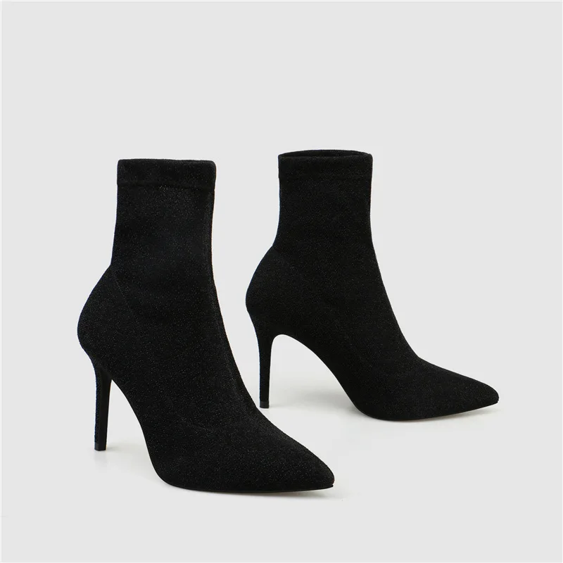 Новые стильные осенне-зимние ботинки на тонком каблуке в европейском и