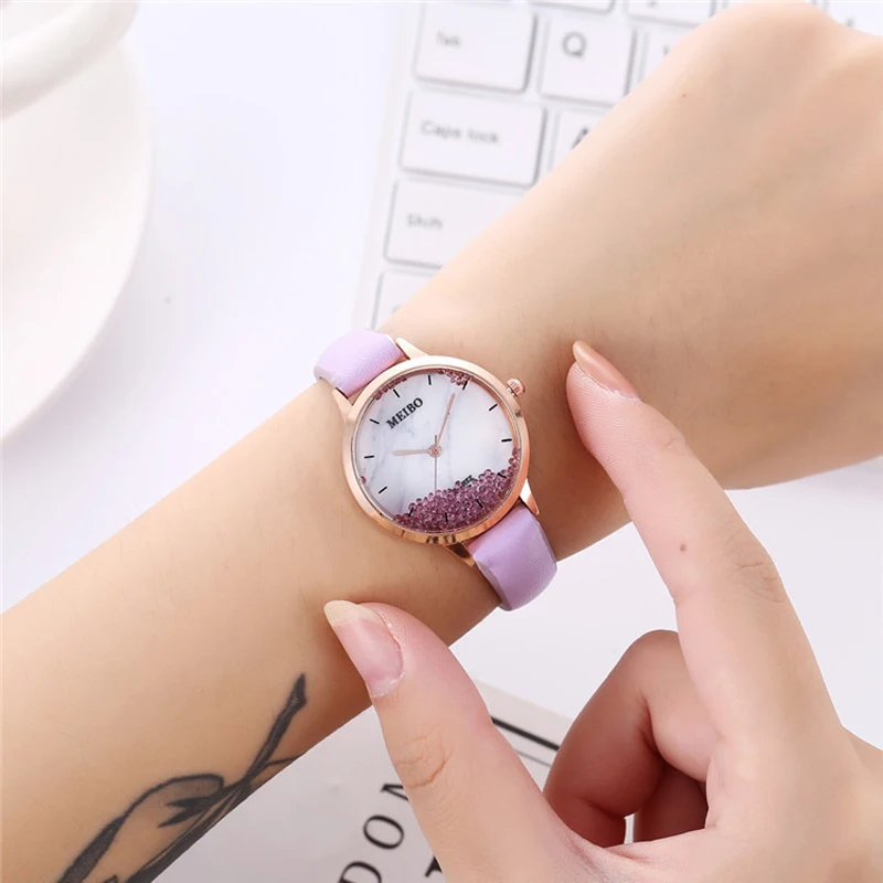 Очаровательные женские часы изысканные высококачественные наручные с кожаным