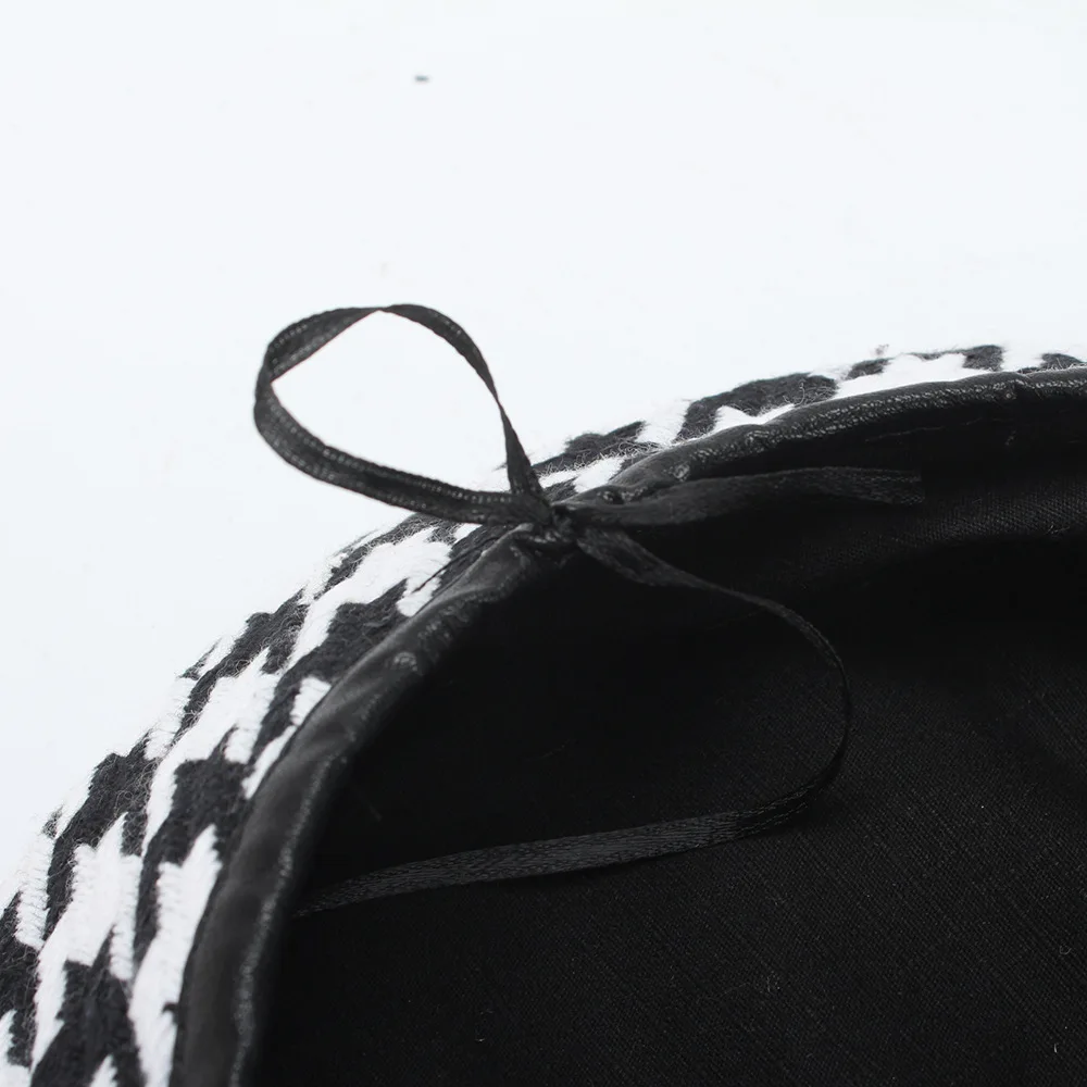 

New Autumn Winter Plaid Beret Hats For Women French Berets Fashion Female Houndstooth Berets Black Berets With Adjustable Rope