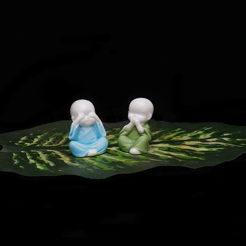 Маленькая керамическая статуя Будды маленький монах Декор для дома и сада белые