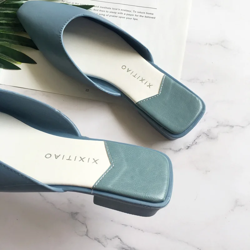 Fashion Women's Flat-Heel Plastic Student Slippers Waterproof Non-Slip Beach Shoes  Flat Shoes Women Shoes Woman