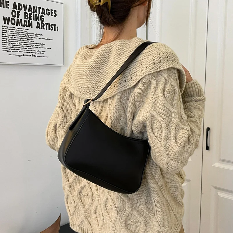 

Ins Bag Women's Bag Autumn New Style Foreign Style One Shoulder Small Bag Simple Net Red Underarm Bag Tide