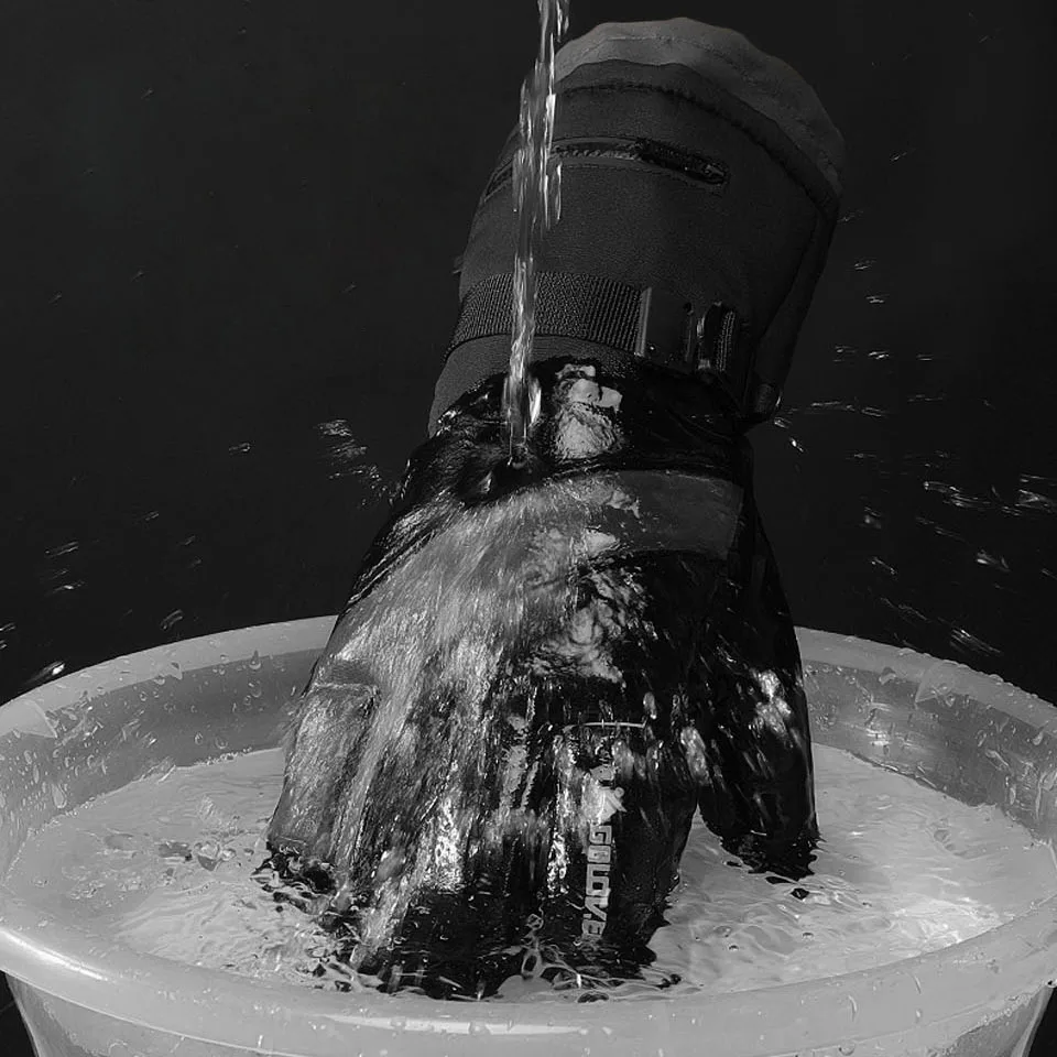 Перчатки мужские лыжные ветрозащитные водонепроницаемые зимние для снегохода