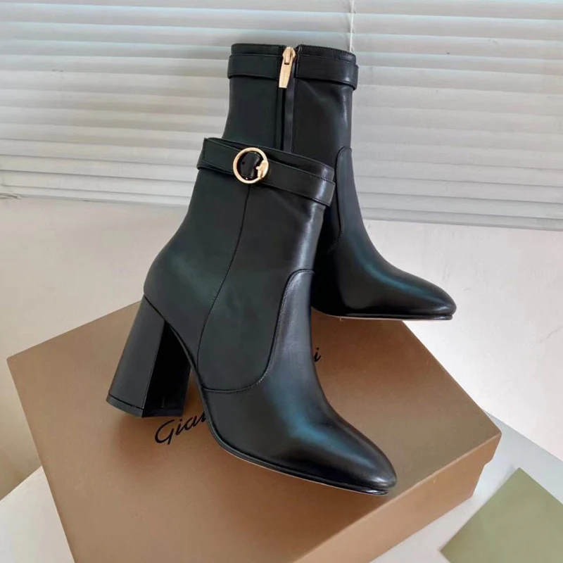 

Black Calf Leather Pointed Ankle Boots Block Heel 8CM Side Zip Fastening Designer Fashion Women Autumn Winter Chelsea Shoes