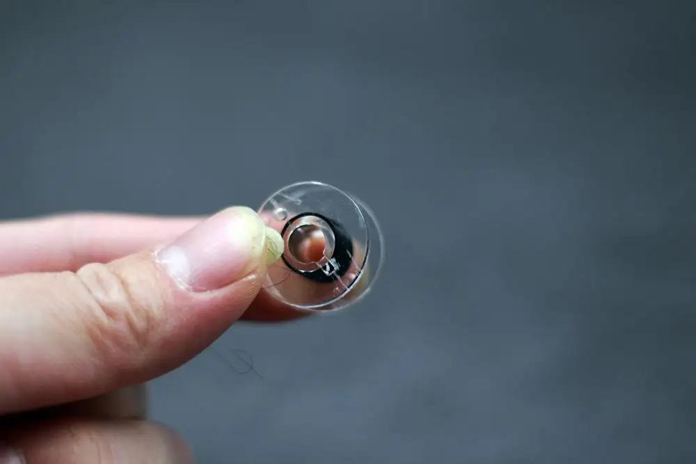 1 шт./лот прокрутка высокое качество катушка невидимой эластичной нити Черные