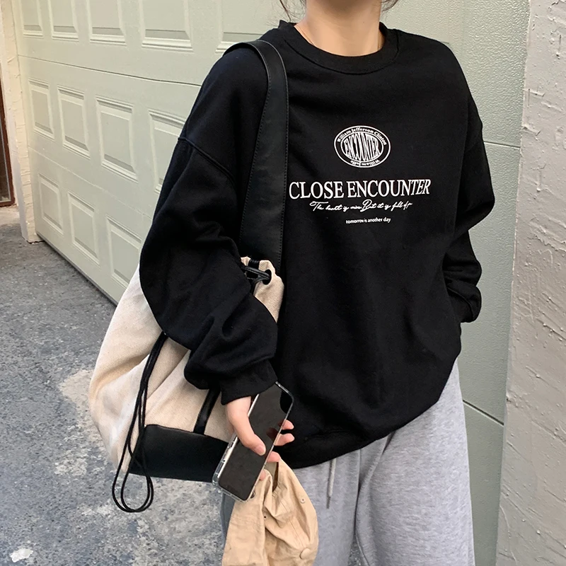 

XZ2232 autumn and winter round neck lazy style salt fried street plus velvet Loose and casual Sweatshirts