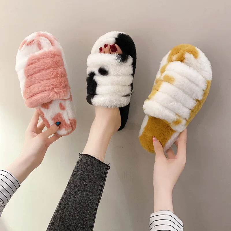 

2021 New Plush Slippers Female Flip-flops Korean Indoor Home Warm Wool Slippers Cow Grain Cotton Slippers Female Women Shoes