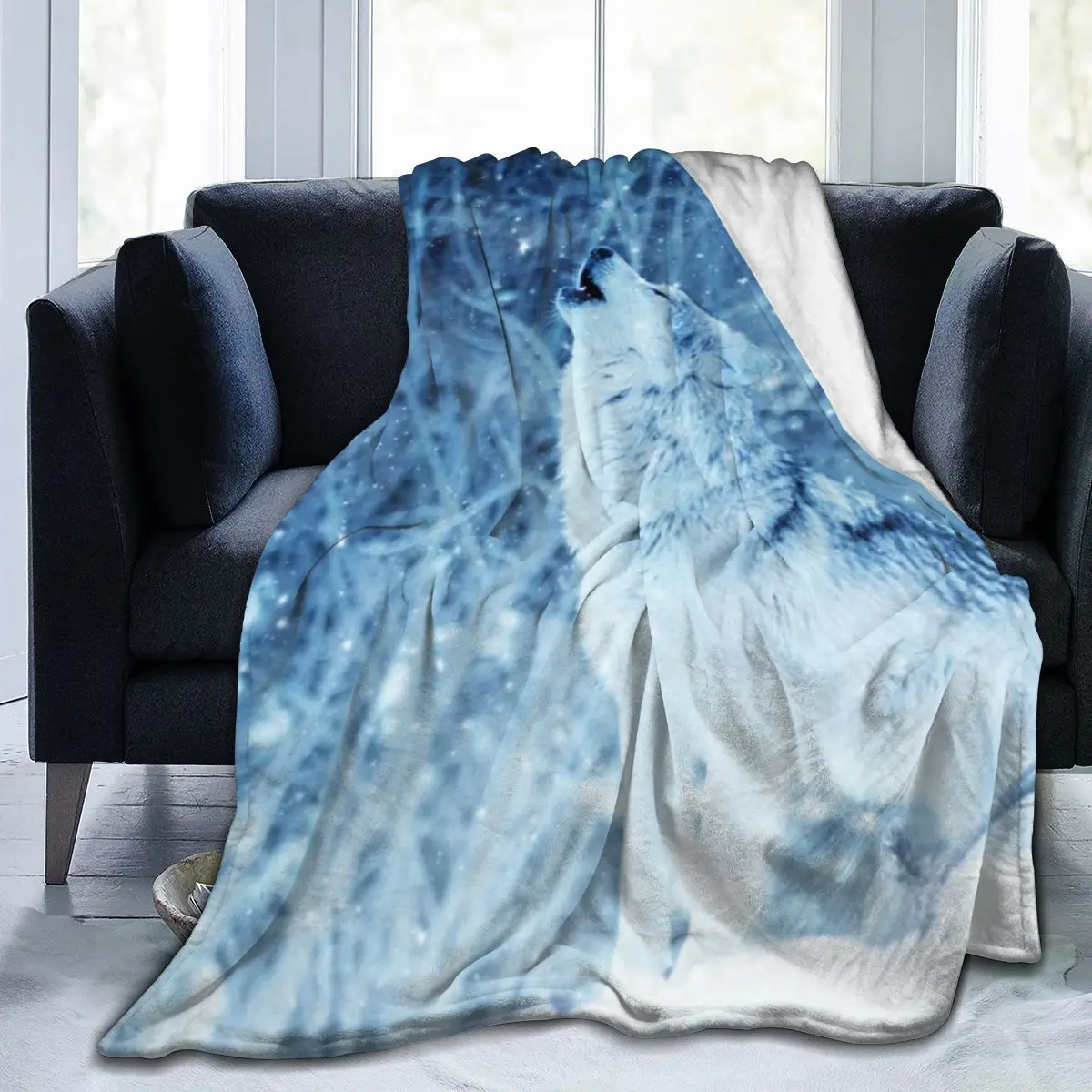 

Wild Snow Wolf And Moon Animals Galaxy Fleece Throw Blankets For Sofa Bed Couch Dropship Wholesaling Drop ship new 3D printing