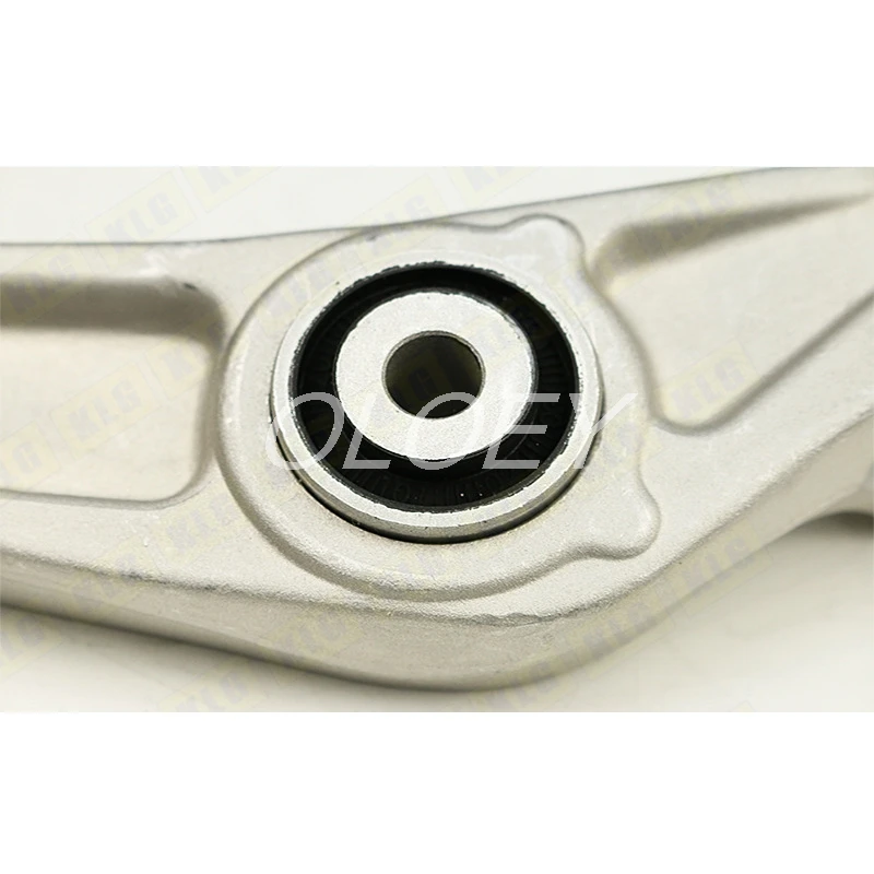 

Lower fork swing arm support arm control arm front right 8KD407152B for Audi A4L2009-2016 Q5 2010-2021 A6L 2012-2019