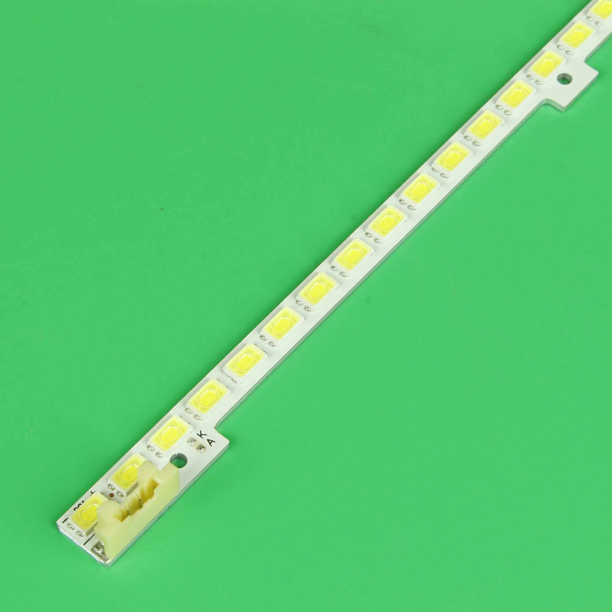 Светодиодная лента UA40D5000PR 2 шт./лот светодиодный прожектор с левой и стороны 1 шт.