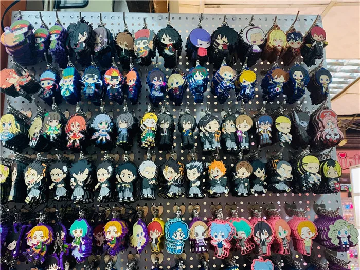 Оптовая продажа для детей возрастом от 1 до шт случайно аниме Fate Stay Night/Touhou