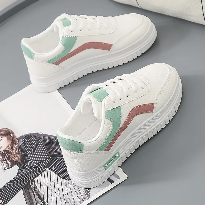 

New Basic Small Shite Shoes Women Fashion Running Casual Board Street Sneakers