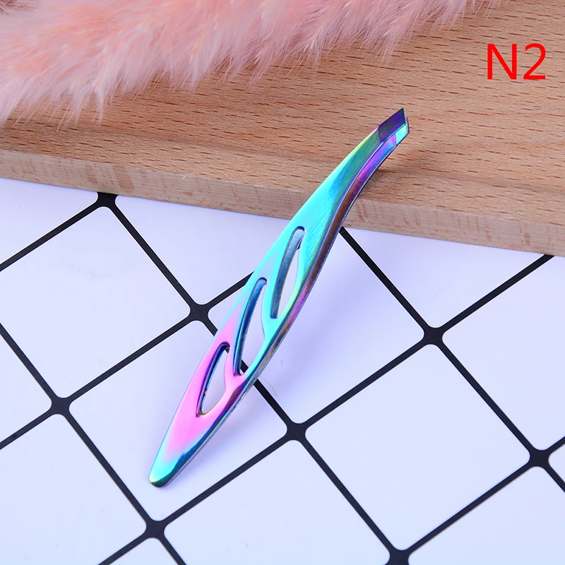Black 1pcs Cosmetic Eyebrow Tweezers Stainless Steel Face Hair Removal Eye Brow Trimmer Eyelash Clip Beauty Makeup Tool - Color: Black
