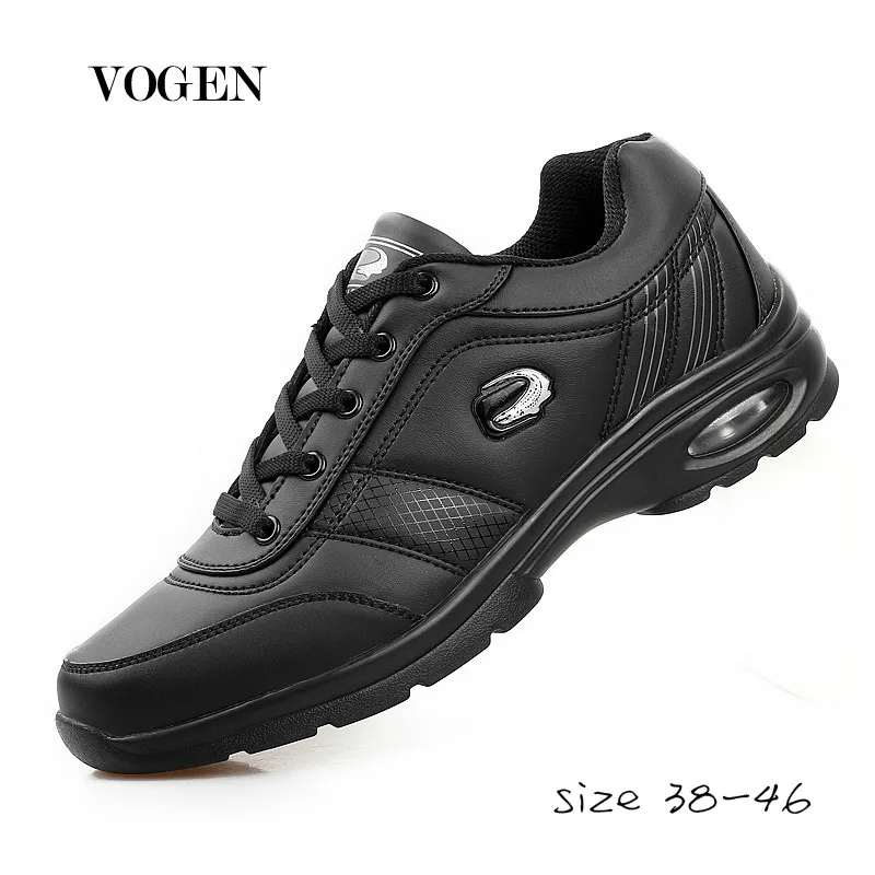 Кроссовки мужские спортивные на шнуровке в классическом стиле большого размера