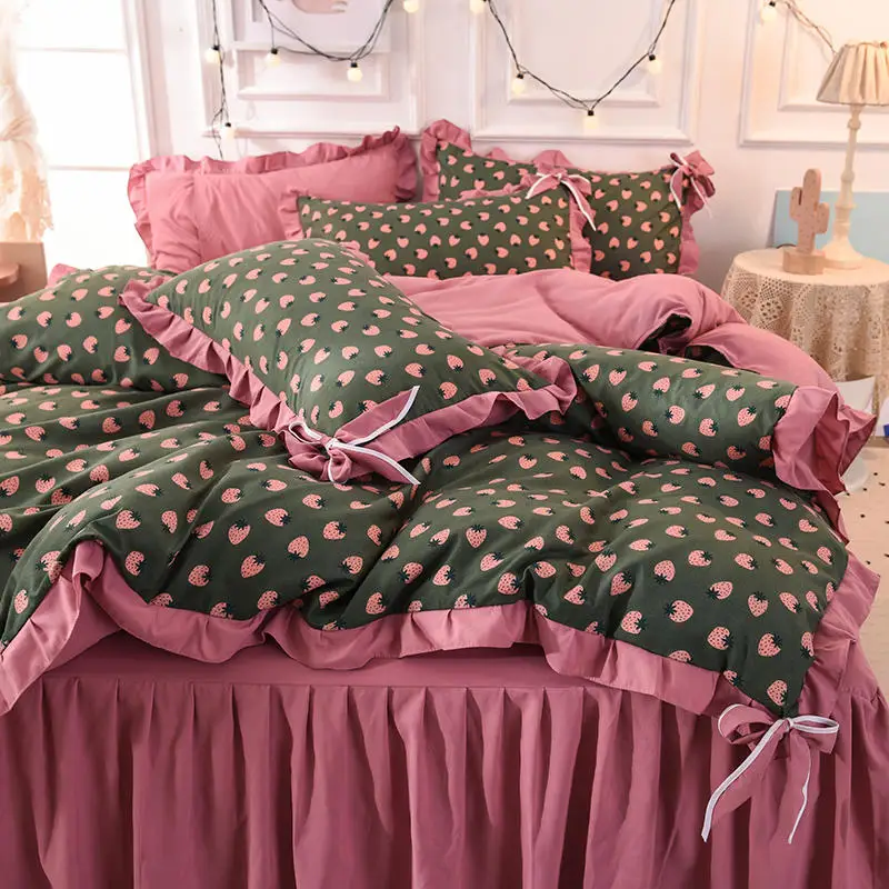 Красивое постельное белье с бантом набор плотная клубника домашний текстиль