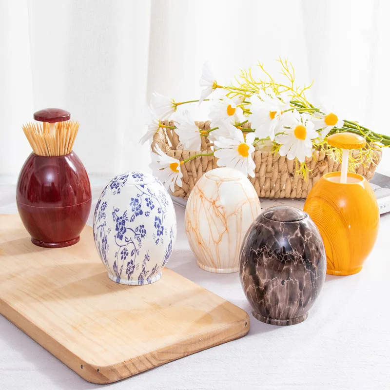 

Portable Lovely Random Color Simple Toothpick Bucket Kitchen Organizer Creative Fashion And Stylish Push-type Toothpick Box