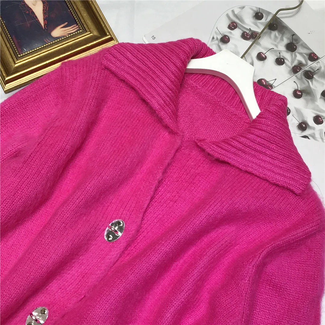 

Women's knitted cardigan sweater metal lock design lapel knitted cardigan lazy rose red sweater cardigan women