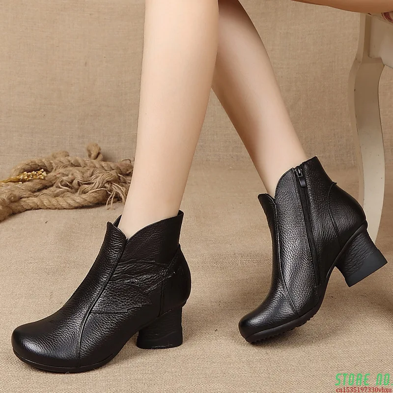 Женские кожаные ботильоны на толстом каблуке черные повседневные ботинки для