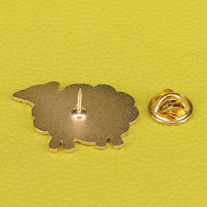 Черная эмалированная брошь в виде клуба овец гармония и милость для вас