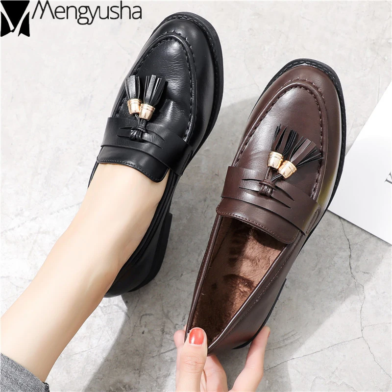 2019 г. новая осенняя бархатная обувь с кисточками Женская однотонная в британском