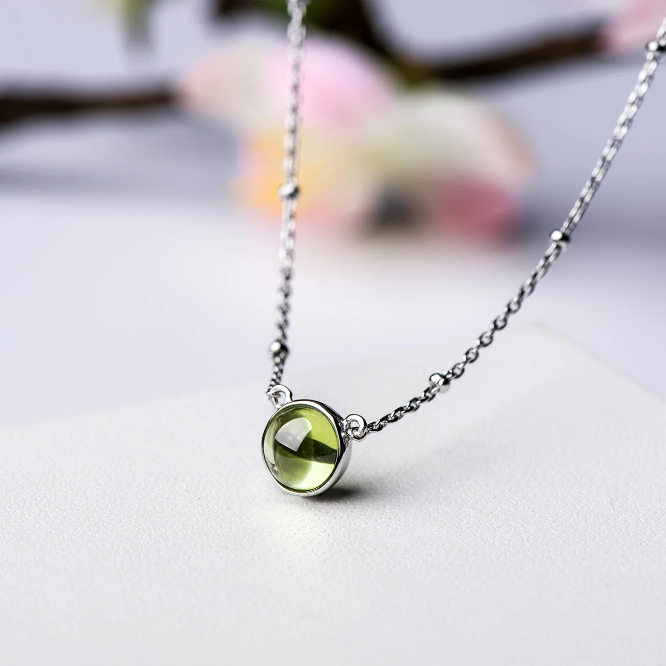 

925 Sterling Silver Natural Peridot Pendant Choker Necklace Chain Simple Elegant Jewelry With Personalized Chain
