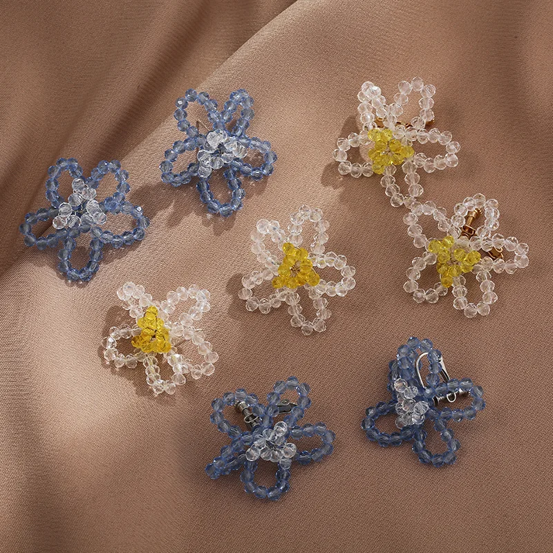 

New Korean Style Autumn Silver Color Needle Crystal Flower Earring For Women Handmade Beaded Earrings Fresh Woven Petal Earrings