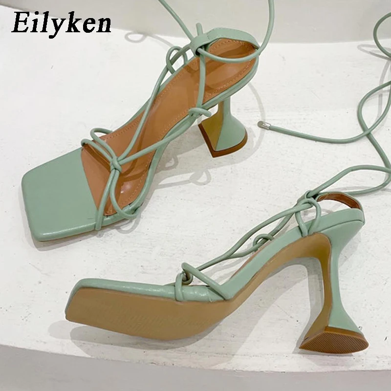 Женские босоножки с ремешком на щиколотке Eilyken желтые вечерние квадратном