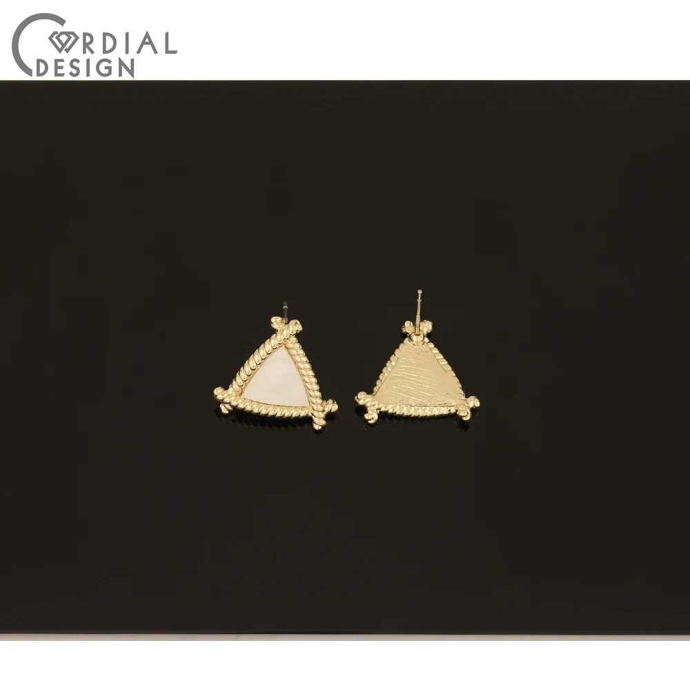 

Cordial Design 100Pcs 15*17MM Jewelry Accessories/Triangle Shape/DIY/Earrings Findings & Components/Cat Eye Effect/Earrings Stud