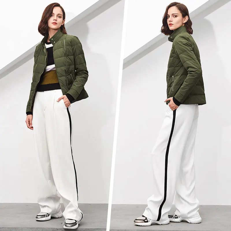 Модная женская мотоциклетная куртка на молнии короткая 90% пуховая белом утином