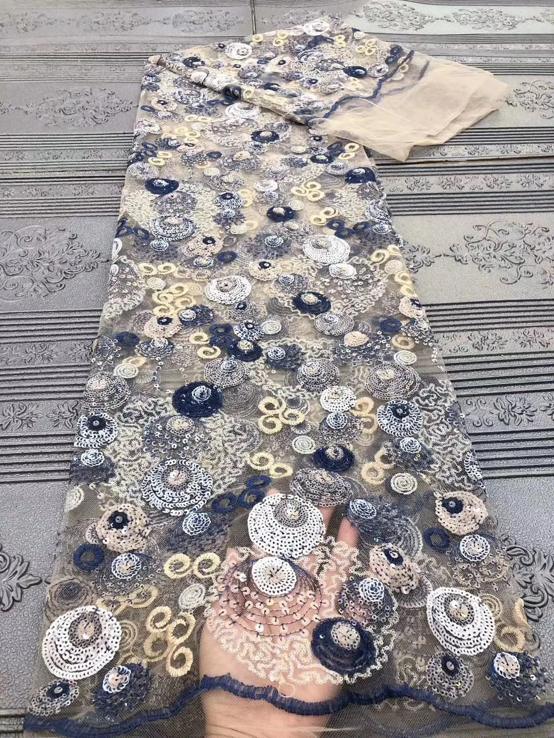 

Африканская кружевная блестящая ткань 2022, Высококачественная Тюлевая кружевная ткань, подходит для свадебного платья FJ41341