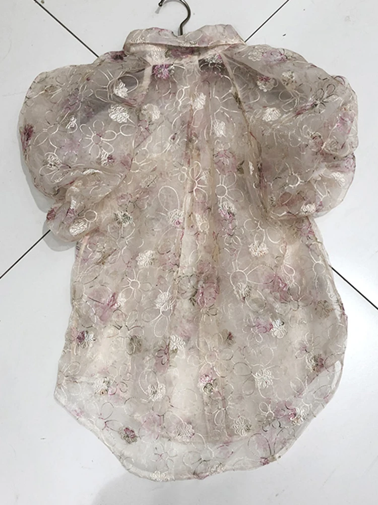 Женская тонкая рубашка из органзы с рукавами-фонариками и вырезами в стиле ретро