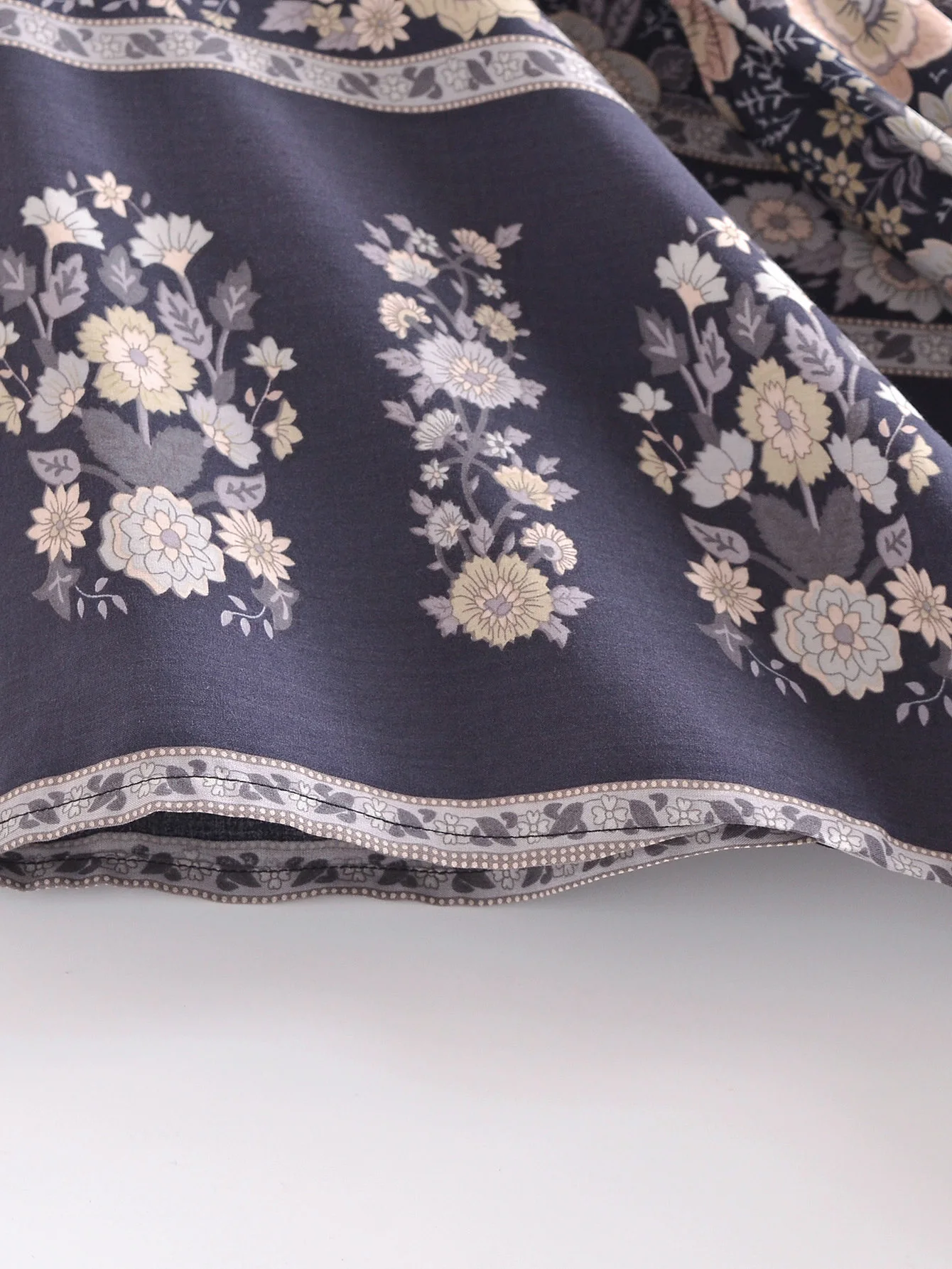 Женское винтажное богемное кимоно серое платье макси с цветочным принтом поясом