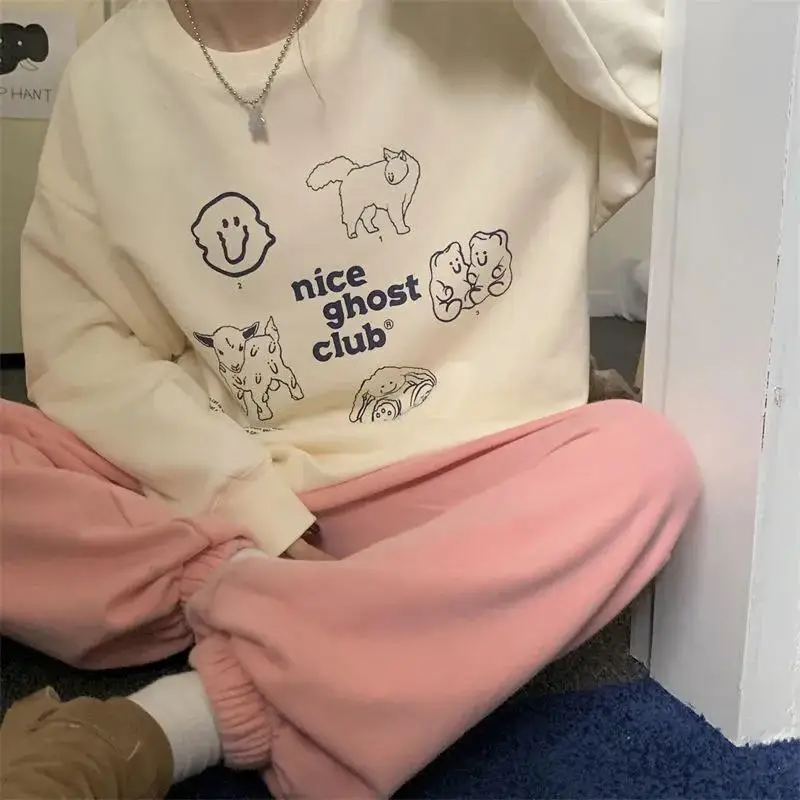 

HIP HOP Graffiti Cartoon Funny Print Sweatshirt Winter Clothes Women Korean Fashion Designer Streetwear Teens Sweet Girl Casual