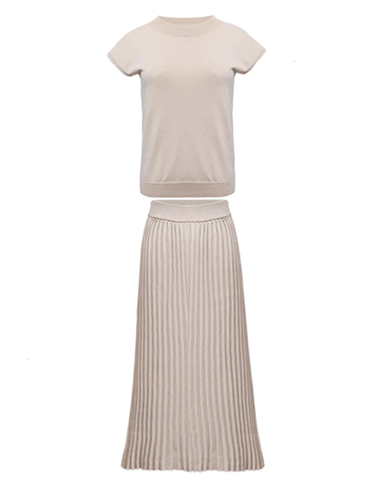 Фото New summer women's clothing knit skirt suit ice silk pullover top and pleated 2 piece set Sets sweatsuit New summer women's clothing knit skirt suit ice silk pullover top and pleated 2 piece set Sets sweatsuit