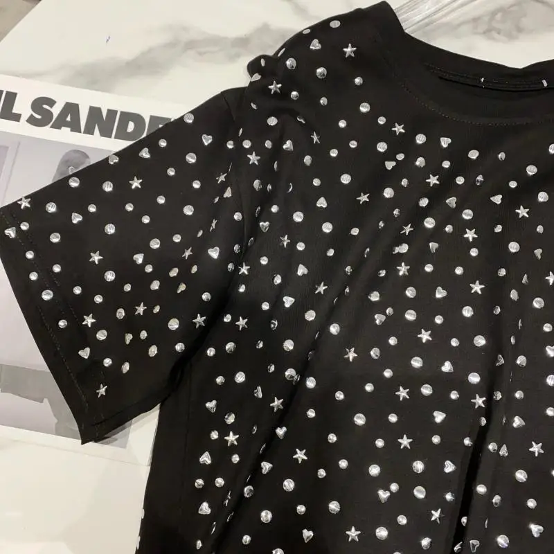 

2021 Spring and Summer New Fashion Shiny Stars Round Neck Loose Short Sleeves T-shirt for Women Cotton Tees Female Loose