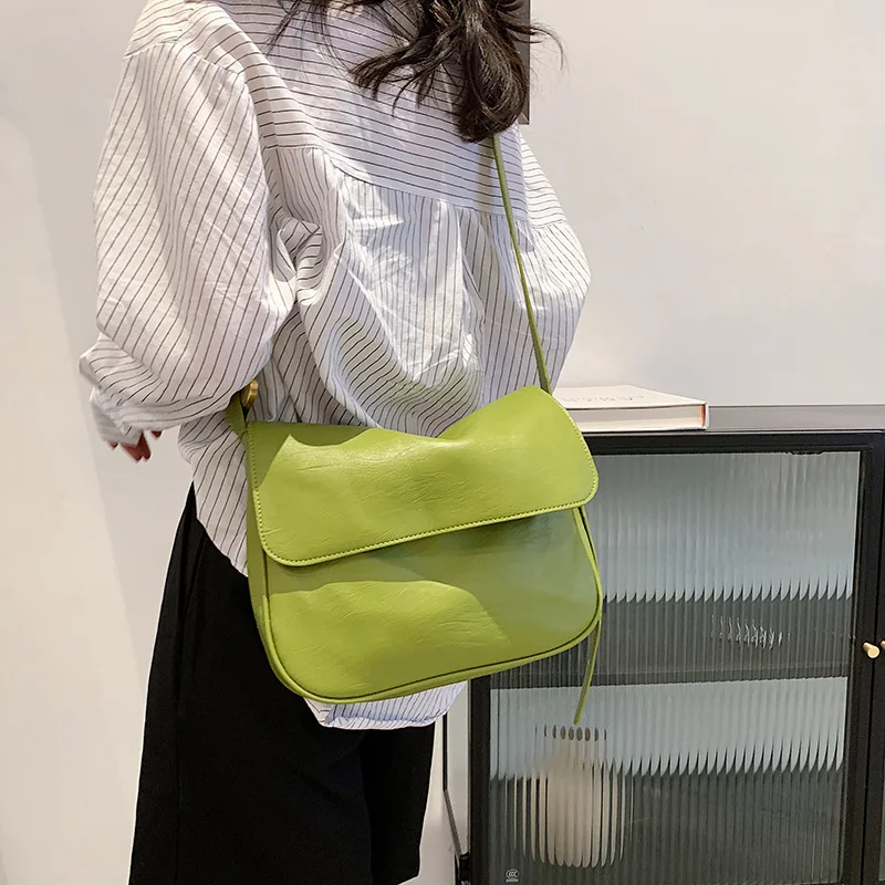 

Simple large capacity bag women's 2021 new fashion versatile foreign style Tote Bag single shoulder oblique span large bag