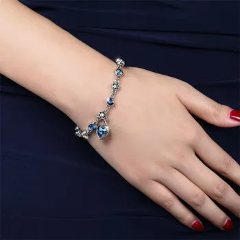 

Hot Fashion High Quality Crystal Romantic Love Bracelet Female Korean Jewelry Wholesale H167