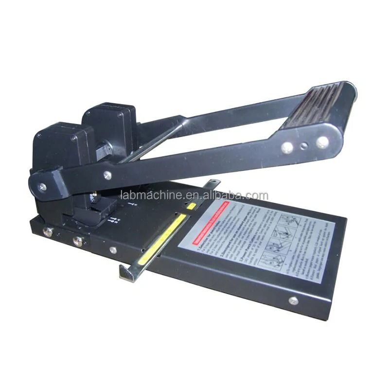 

Ручной перфоратор с двумя отверстиями