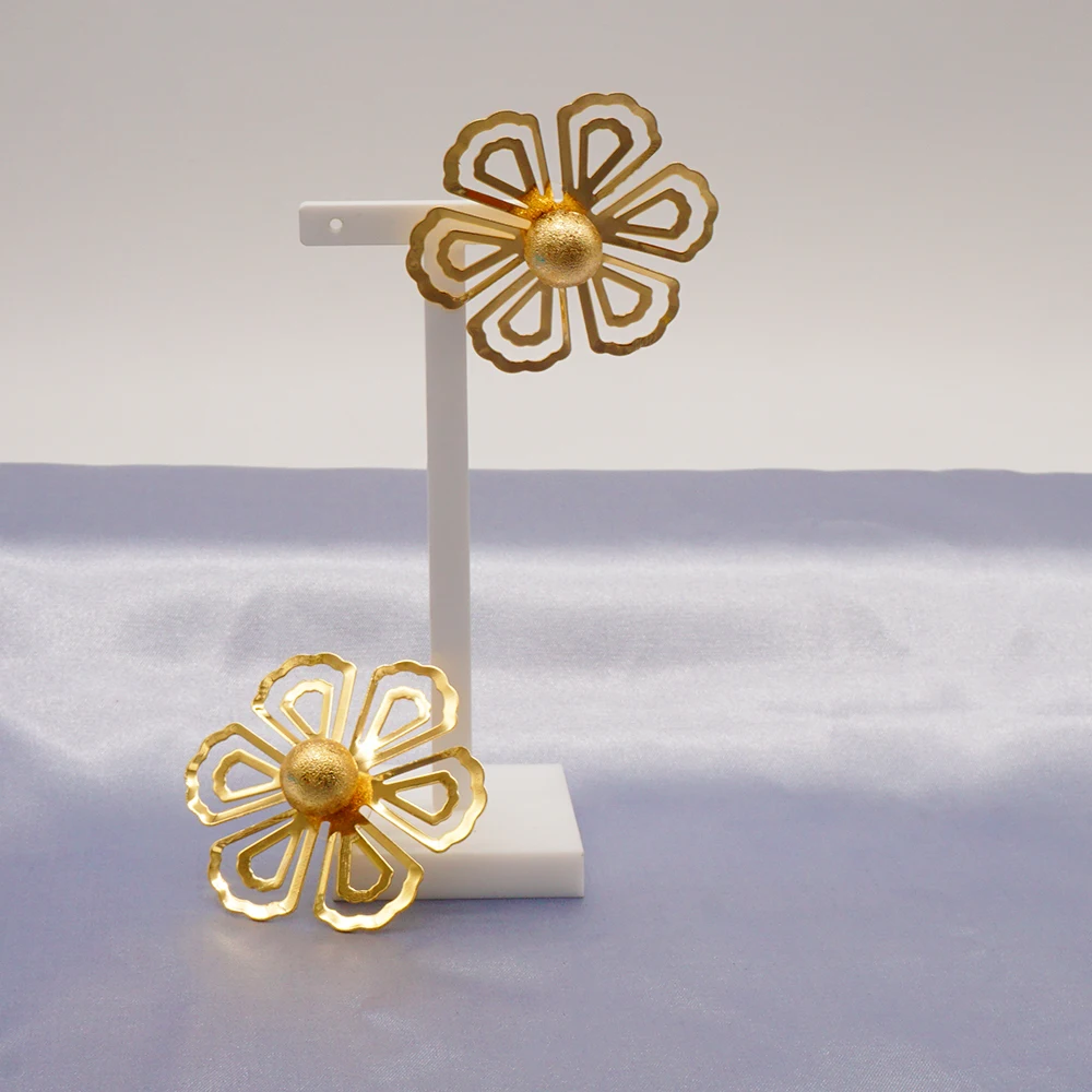 Женские серьги-капли золотого цвета с цветком модные серьги цветочной