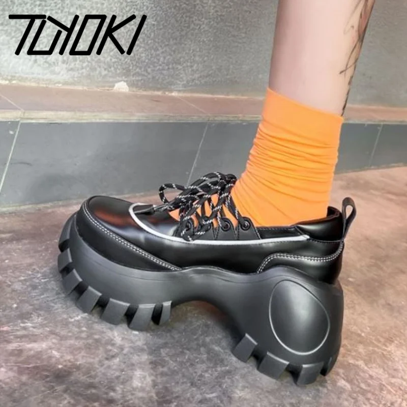 

Tuyoki 2022 New Pumps For Women Strange Heels Round Toe Spring Women'S Shoes Fashion Thick Bottom Ladies Footwear Size 35-39