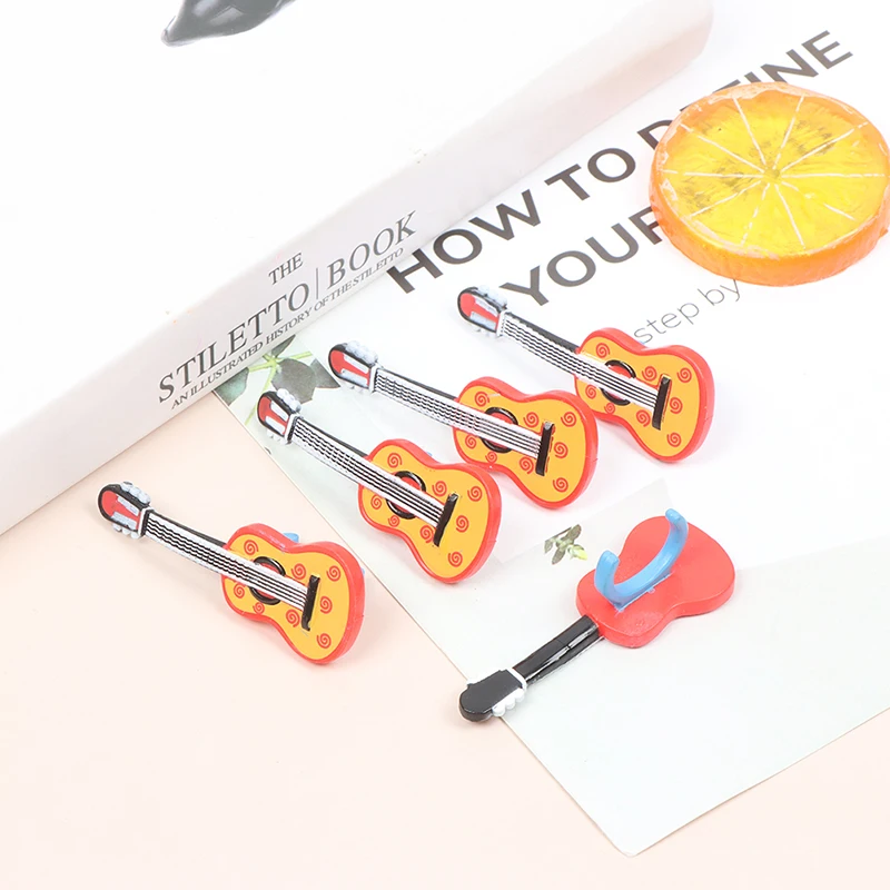 

1 шт., Классическая Мини-электрогитара в масштабе 1:12 для кукольного домика, модель со стандартным украшением, рождественский подарок