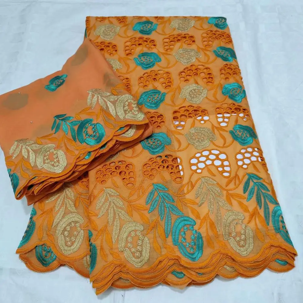 

5+2yards 2020 African Lace Swiss Cotton Lace Fabric With Hole Nigerian Swiss Voile Lace In Switzerland F1QZAP289