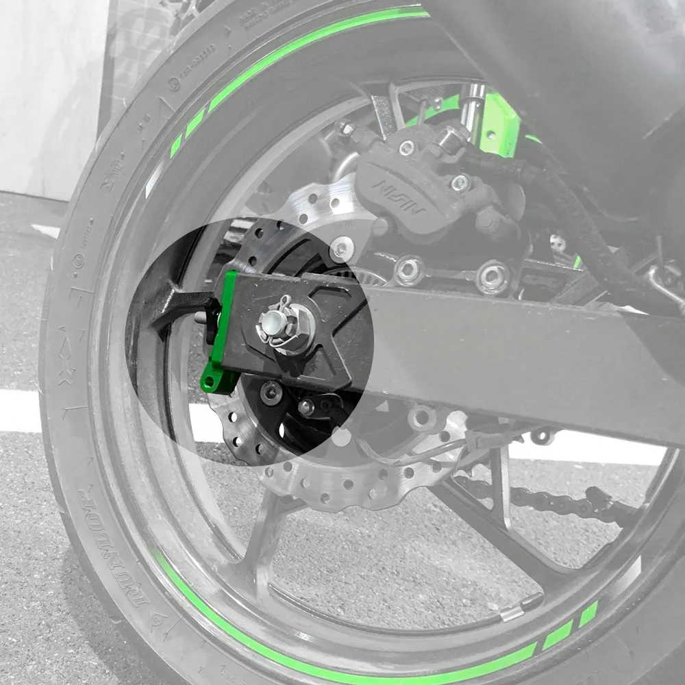 NINJA400 Motorcycle Rear Axle Fork Spindle Chain Adjuster Blocks Tensioner For Kawasaki Ninja 400 250 2018 2019 2020 2021 Z400 | Автомобили
