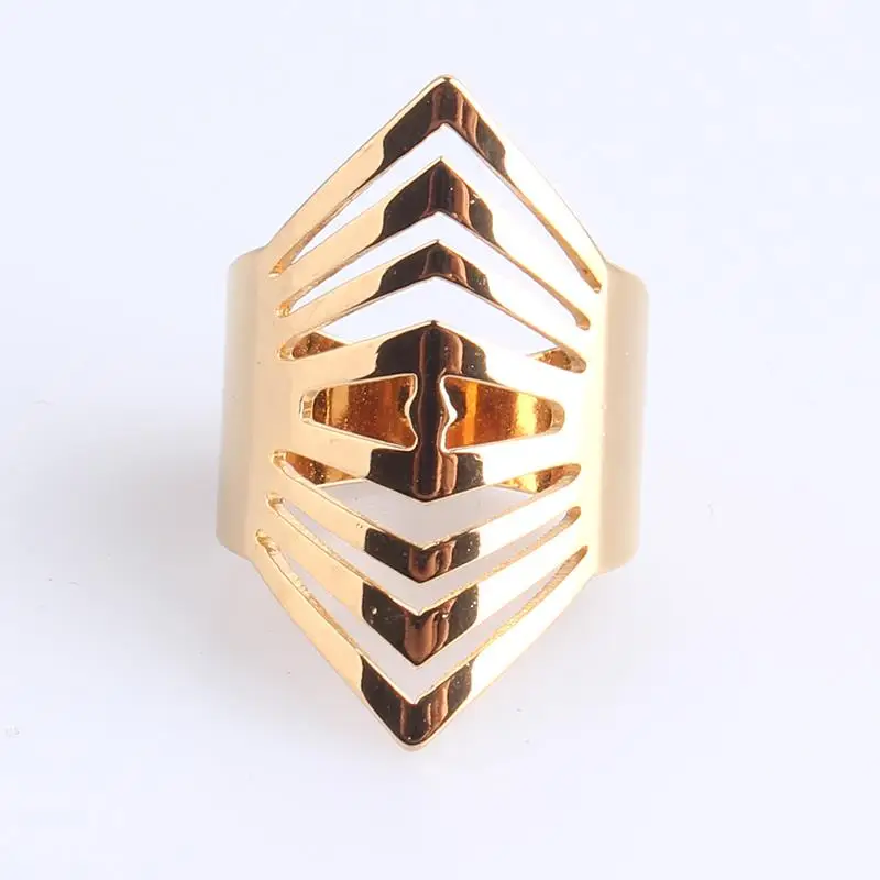

wedding rings Gold color V shaped hollow flower pattern 316L Stainless Steel wedding rings for men women wholesale
