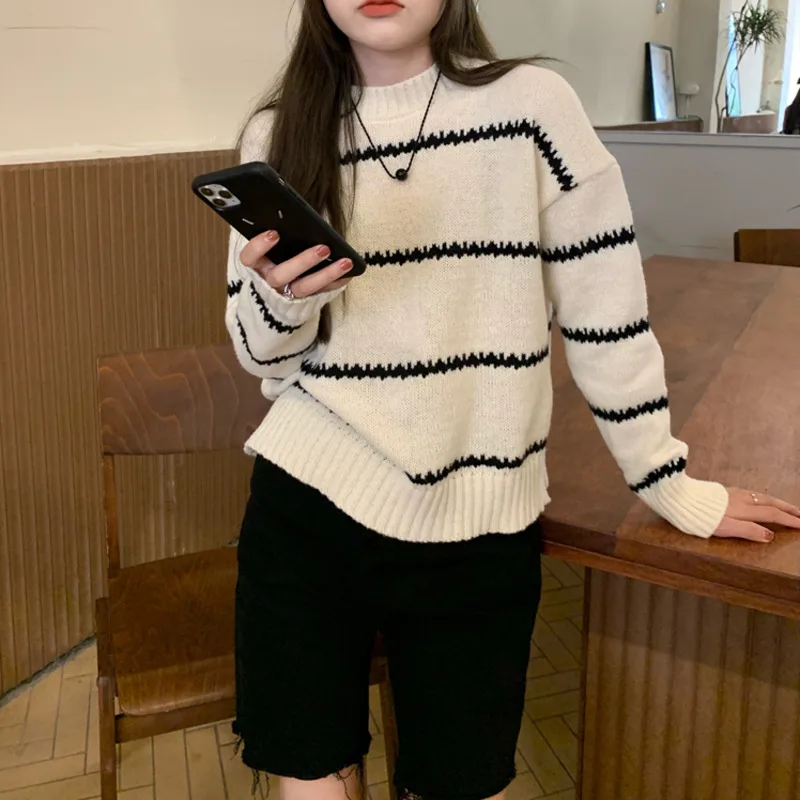

Lazy Wind Stripe Loose Pullover Sweater Thin in Autumn Leisure Long Sleeve Sweater Women's Fashion