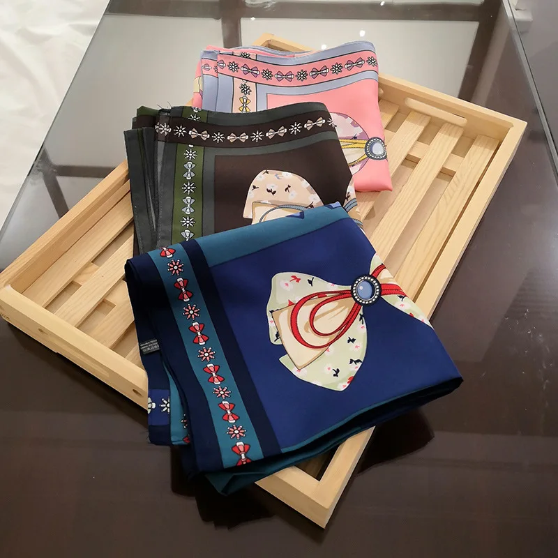 Шарф женский квадратный из шелка шейный платок с 12 бантами и принтом маленький