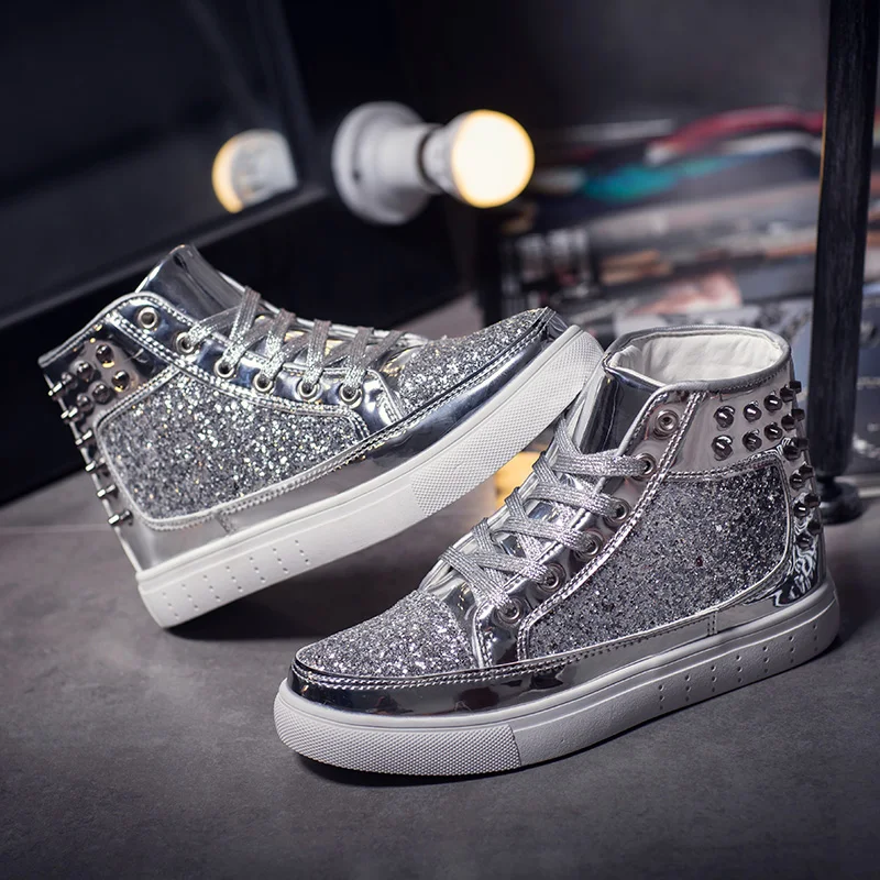 

Men Skateboarding Shoes Autumn Winter Men Women Stylish Korean Flats Sneakers High Ankle Sport Shoes Unisex Skateboarding Boots