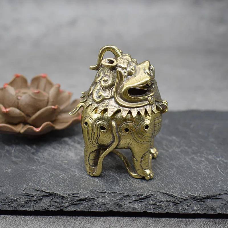 

Antique Bronze Chinese Mythical Beast Figurine Incense Burners Ornament Classical Brass Sandalwood Censer Home Decoration Crafts