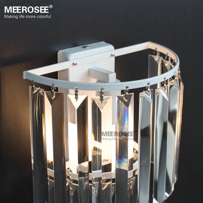 Современный настенный светильник с прозрачными кристаллами белый креативный