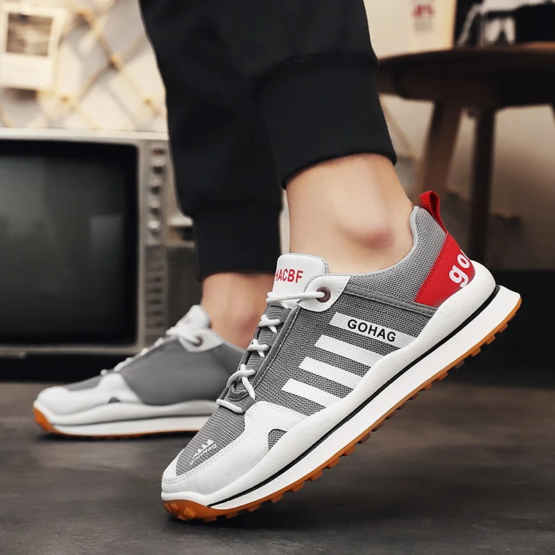 

Classic Golf Shoe Men Spikeless Tour Golf Shoes Breathable Mesh Walking Sport Sneakers Man Junior Golf Shoes Anti Slip Golfer
